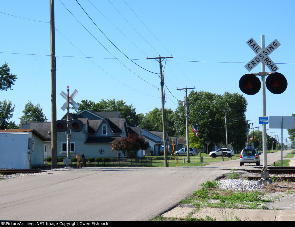 Main St Crossing